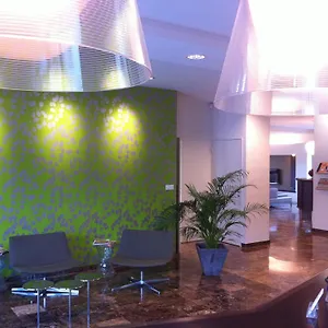 Hotel Les Amandiers Tournon-sur-Rhone