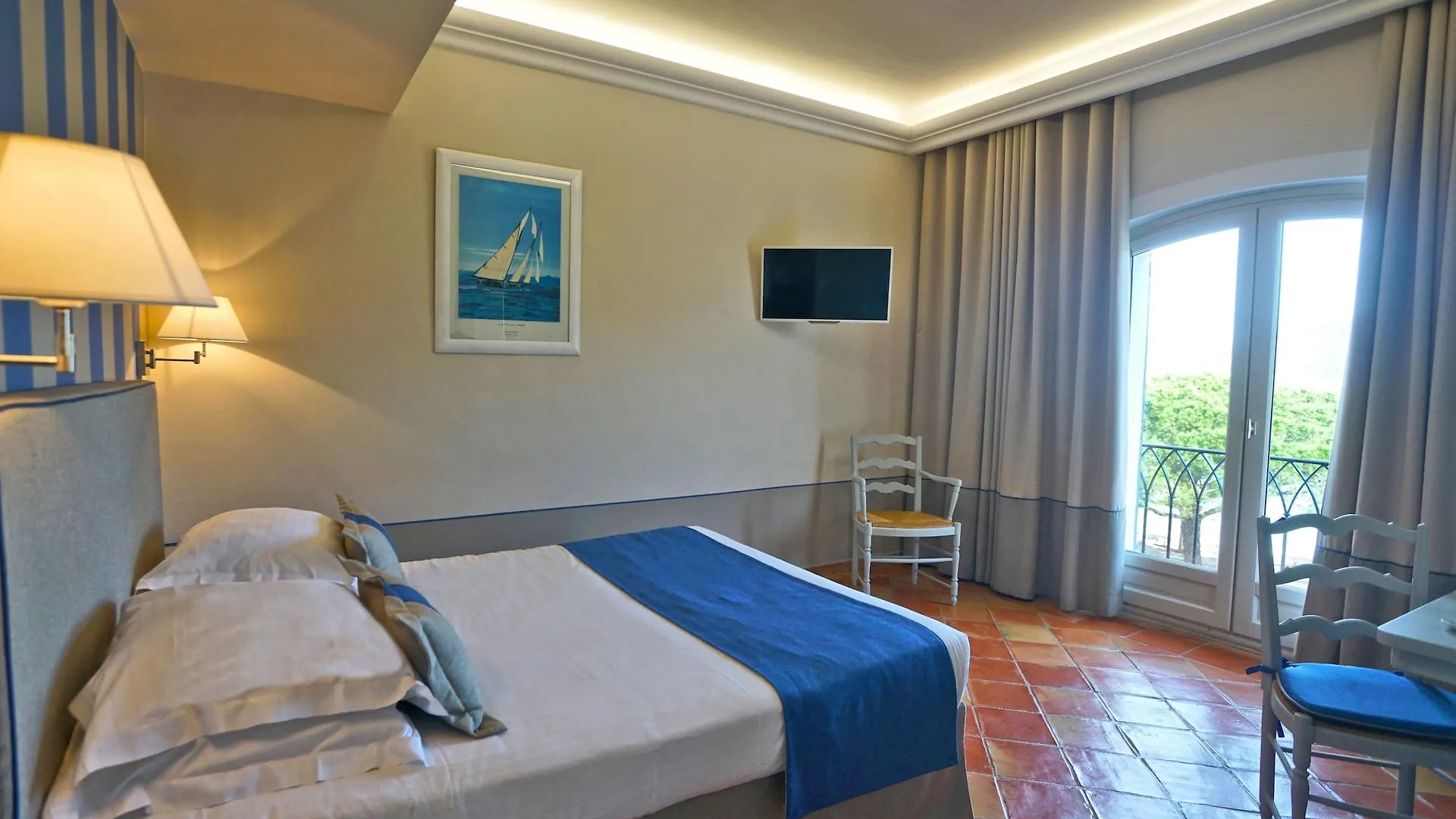 La Bastide Du Port - Hotel De Charme Saint-Tropez