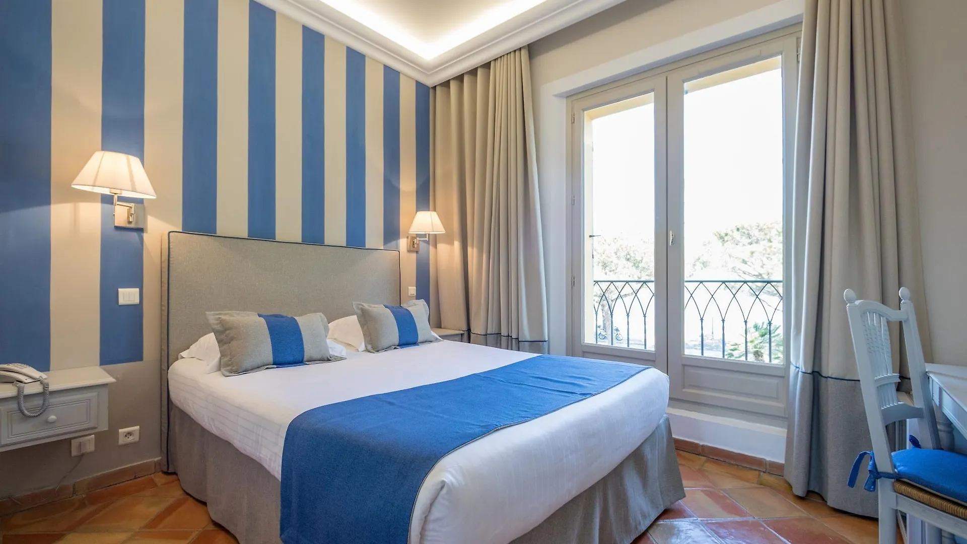 La Bastide Du Port - Hotel De Charme サントロペ